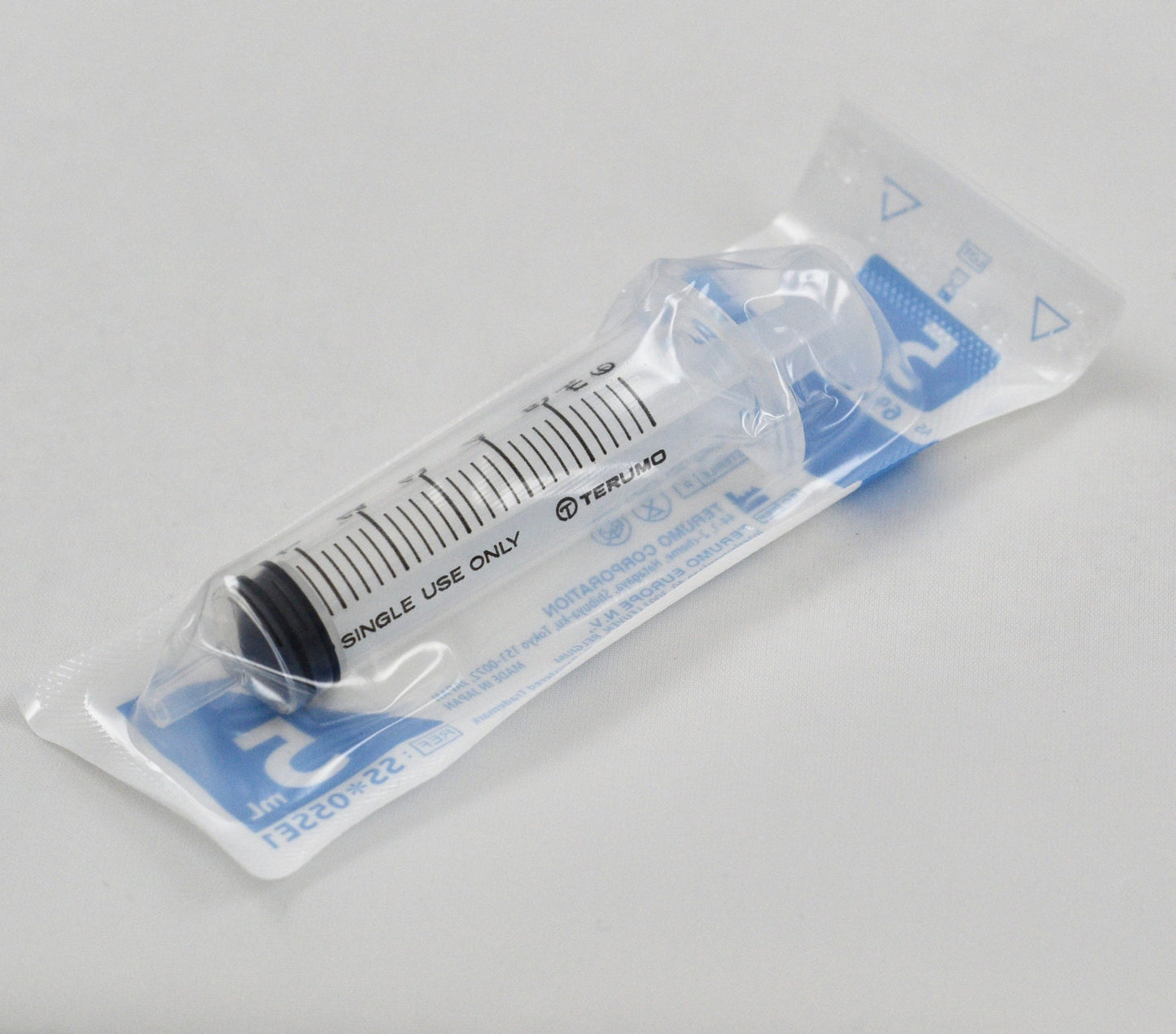 Syringes x 100